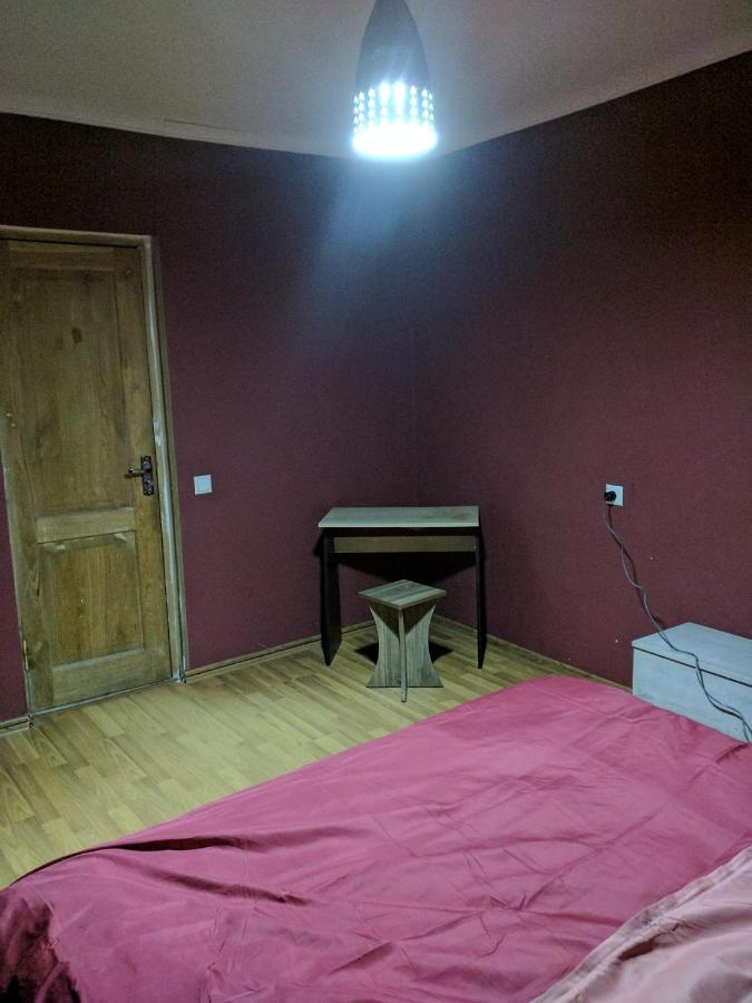 Your Hostel Тбилиси Екстериор снимка